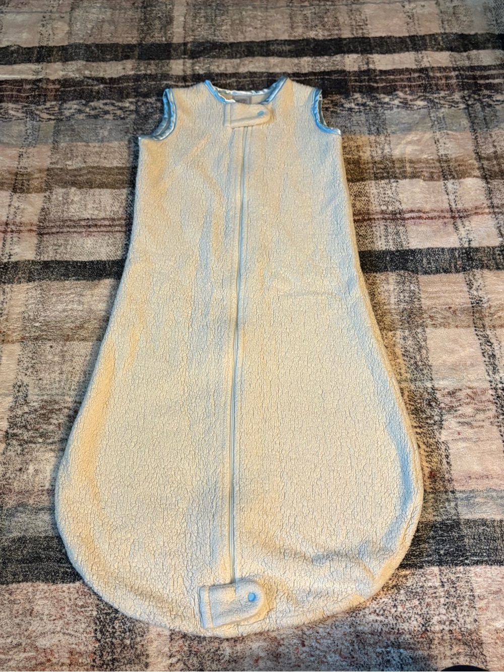 Swaddle Designs Cream Fleece Sleeveless Sleep Sack